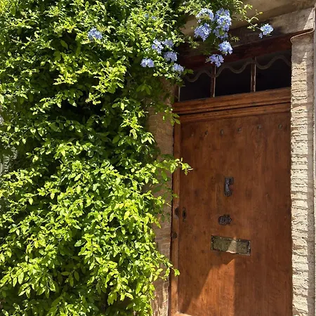 Appartement Elegant On A Quiet Street In Old Town *