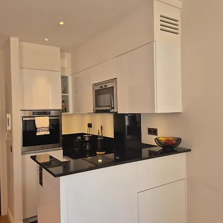 Elegant On A Quiet Street In Old Town Appartement *